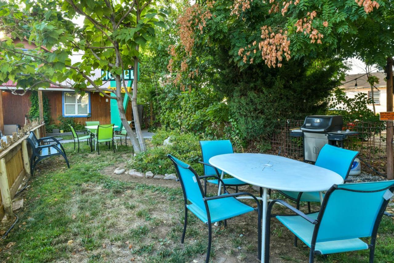 Lodge 7 - Downtown Location. Studio With Shared Hot Tub. Minutes To Arches N.P. Моаб Экстерьер фото